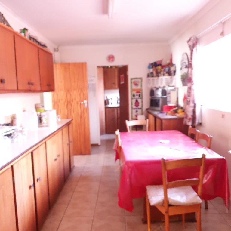 4 Bedroom Property for Sale in Ladybrand Free State